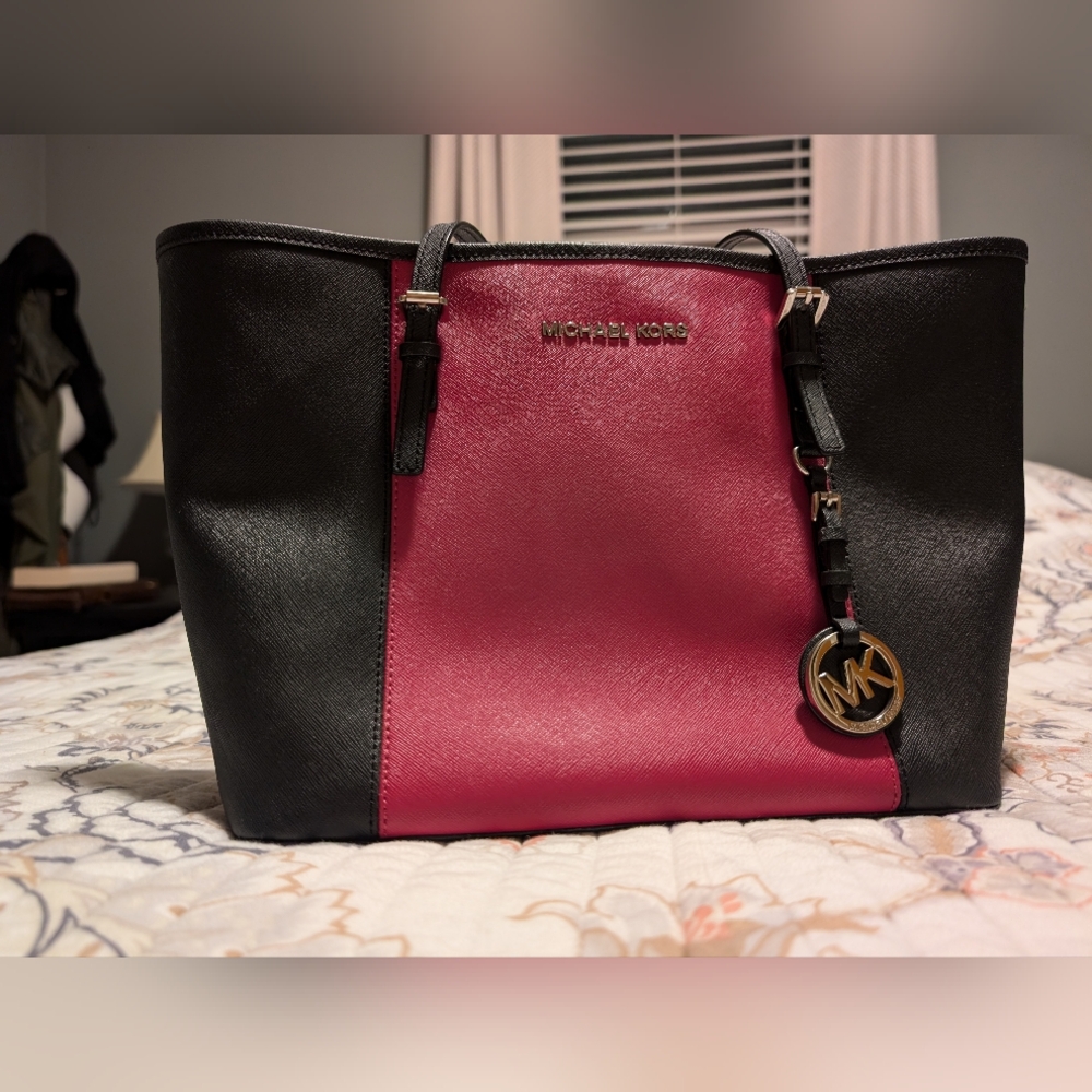 Michael Kors small tote bag shoulder bag Fuschia & black - wallet included